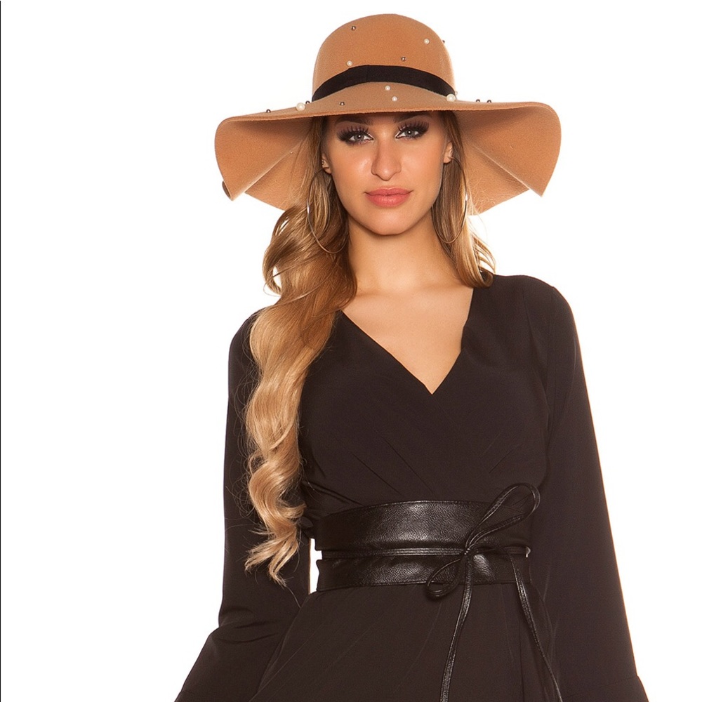 GORGEOUS TRENDY BEIGE FELT FLOPPY SUN HAT - Picture 4 of 8